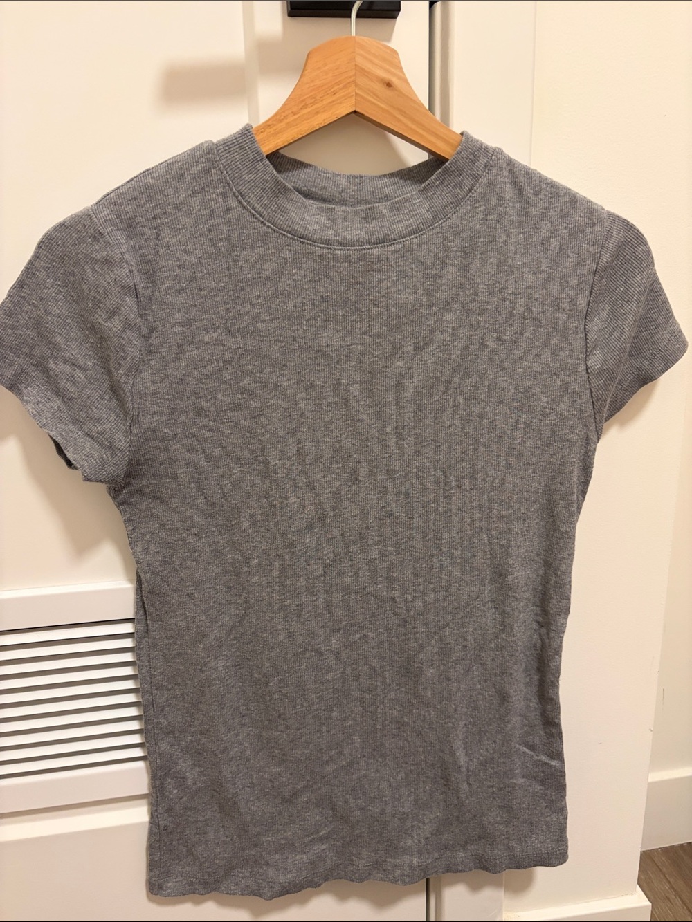 a new day Gray Short Sleeve Crewneck Tee